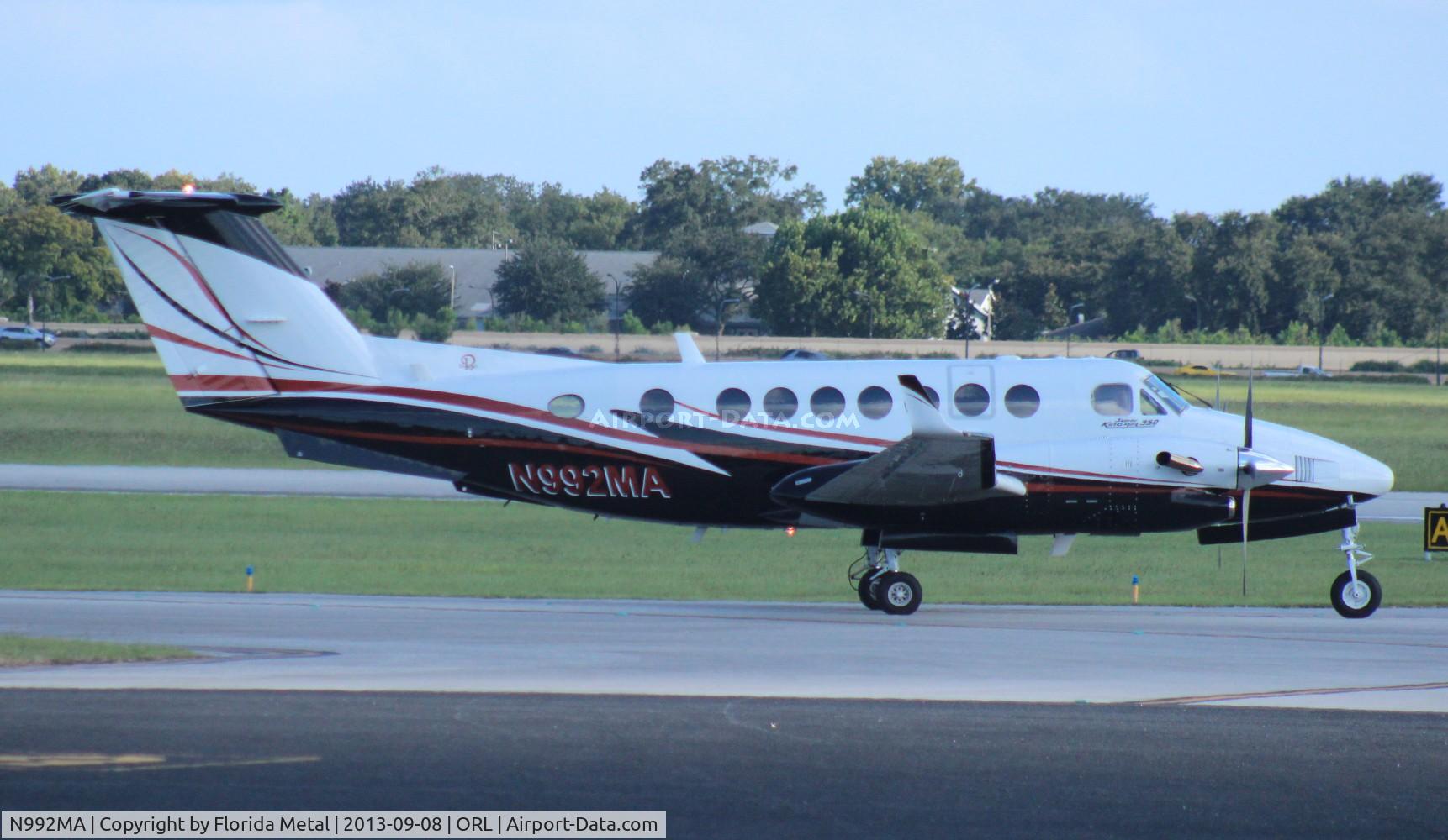 N992MA, 1999 Raytheon Aircraft Company B300 C/N FL271, King Air 350