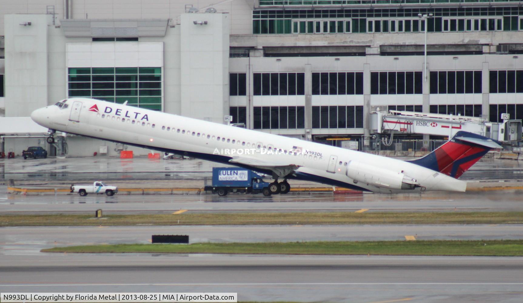 N993DL, 1991 McDonnell Douglas MD-88 C/N 53345, Delta MD-88