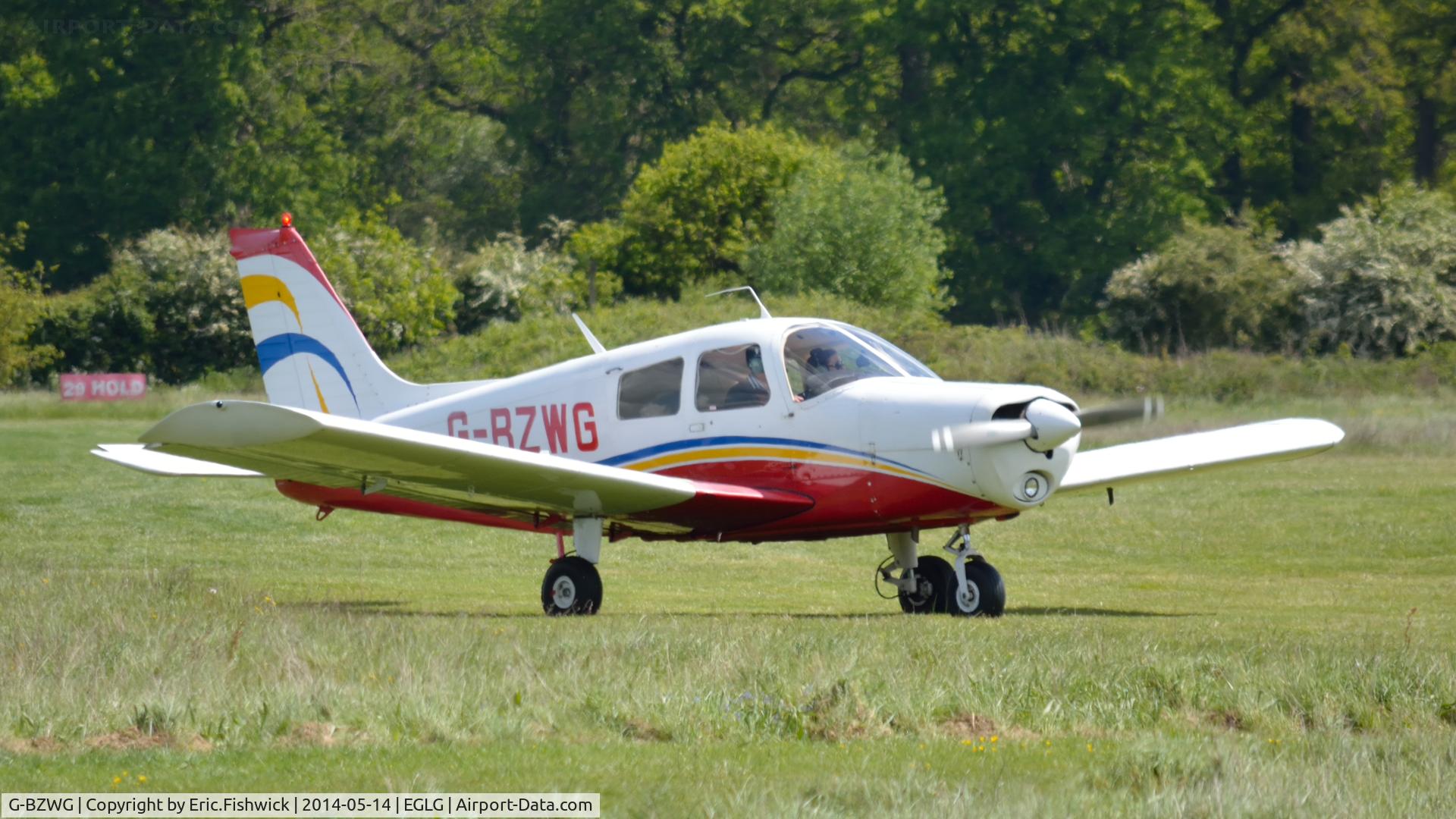 G-BZWG, 1976 Piper PA-28-140 Cherokee Cruiser C/N 28-7625188, 3. G-BZWG at Panshanger Airfield.