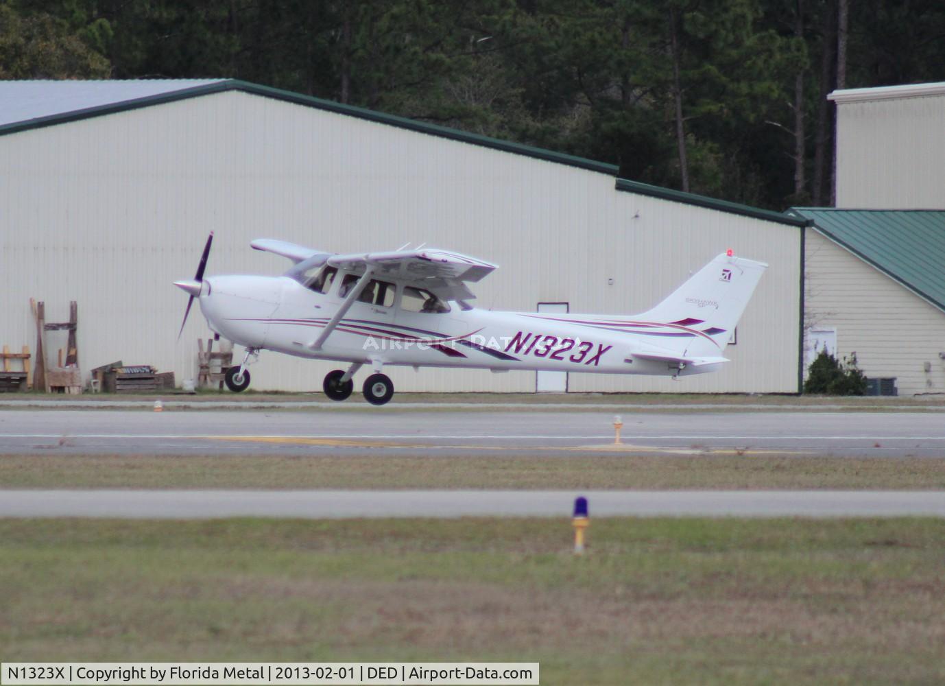 N1323X, 2006 Cessna 172S C/N 172S10367, Cessna 172S
