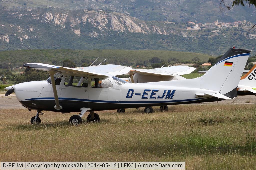 D-EEJM, 1978 Cessna 172N C/N 17270216, Parked