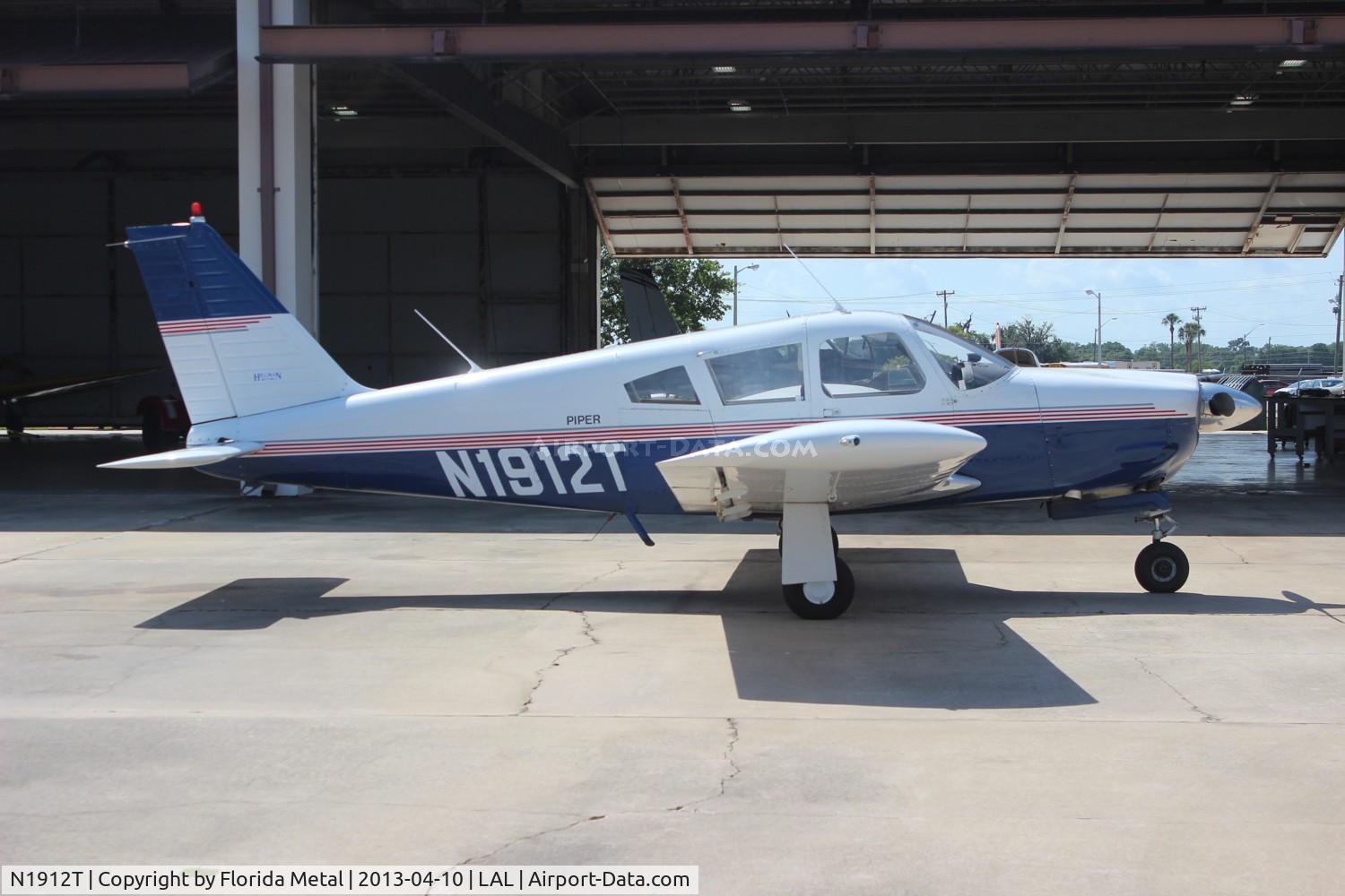 N1912T, 1971 Piper PA-28R-200 C/N 28R-7135130, Piper PA-28R-200