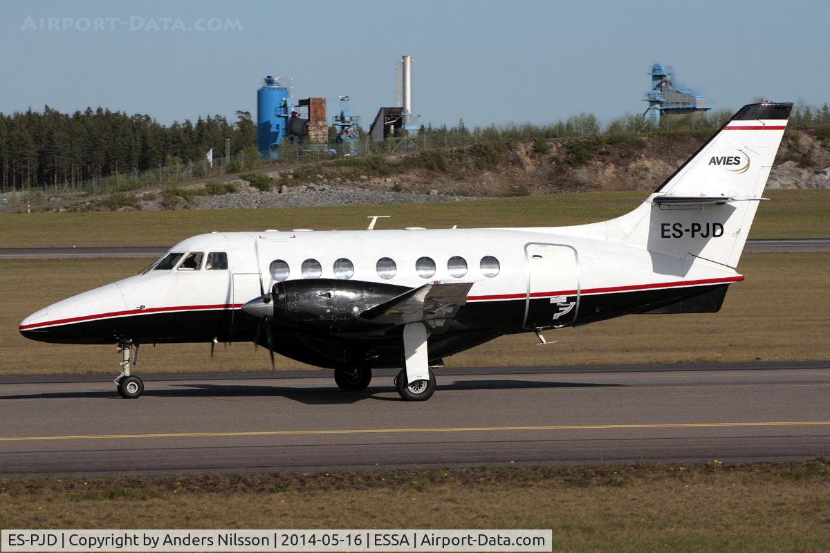 ES-PJD, 1987 British Aerospace BAe-3112 Jetstream 31 C/N 773, Taxiing after landing 19L.