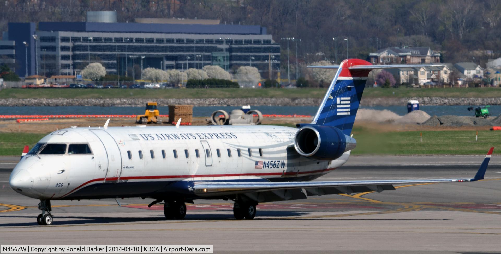 N456ZW, 2003 Bombardier CRJ-200LR (CL-600-2B19) C/N 7849, Taxi National