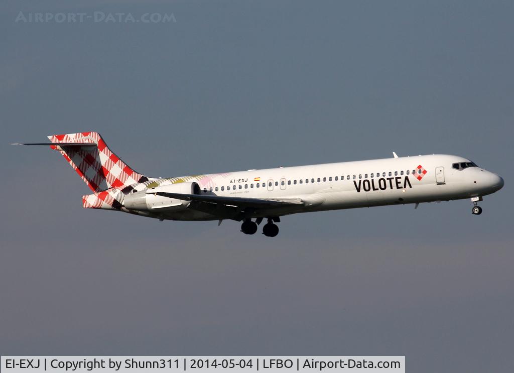 EI-EXJ, 2003 Boeing 717-2BL C/N 55176, Landing rwy 32L