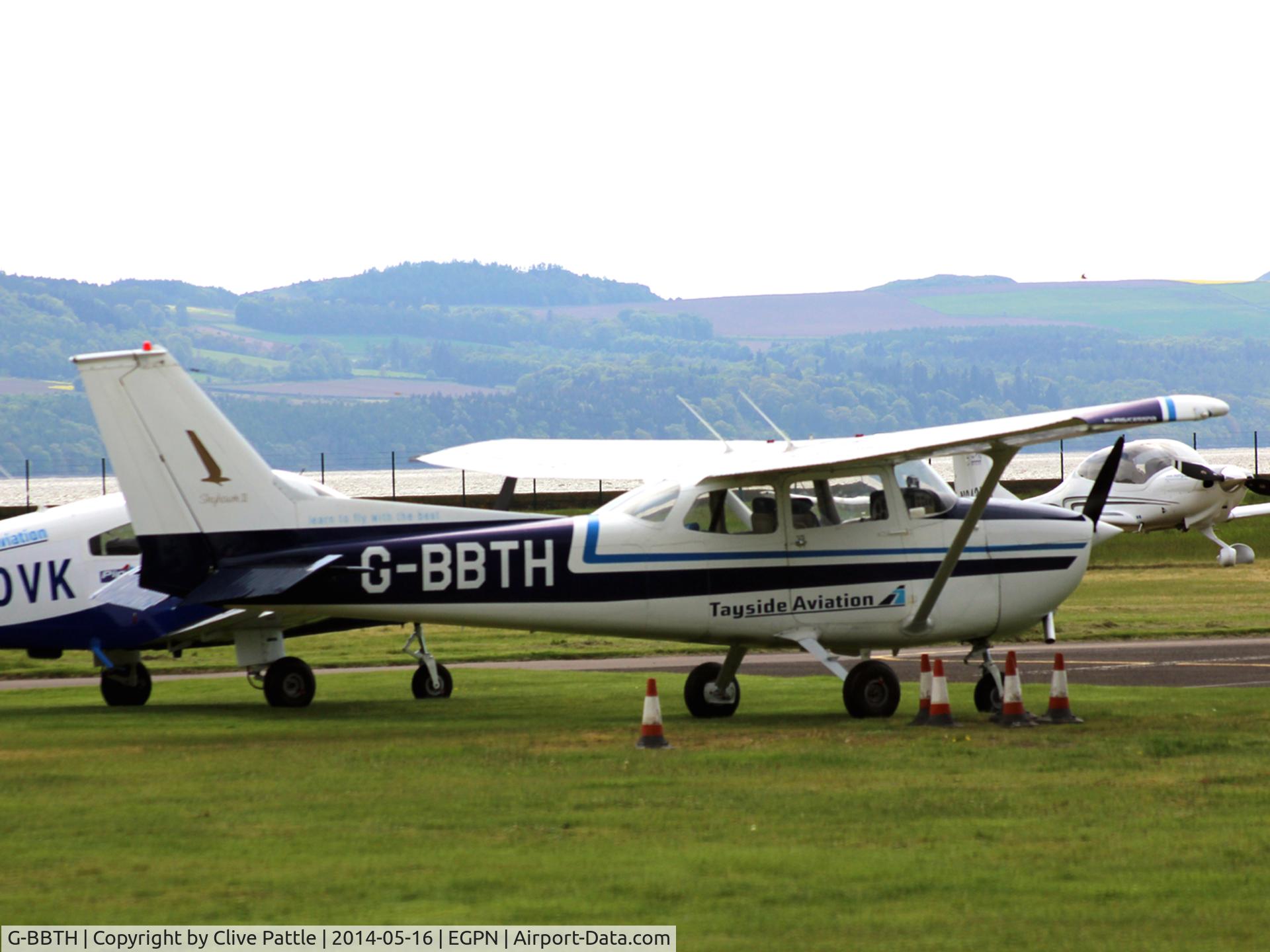 G-BBTH, 1973 Reims F172M ll Skyhawk C/N 1089, Based aircraft at Dundee Riverside EGPN with Tayside Aviation. This aircraft was sold to Ormond Flying Club Eire 2014-11-28