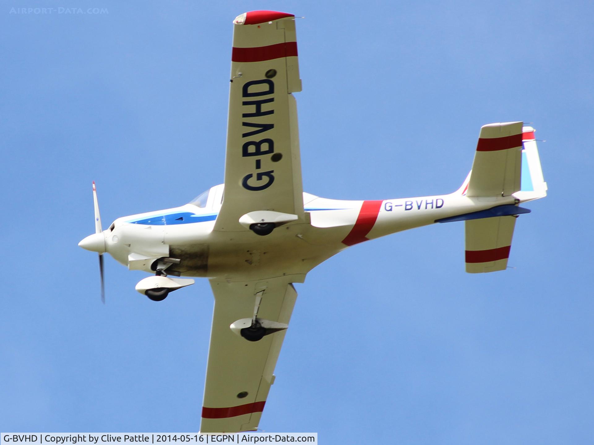 G-BVHD, 1994 Grob G-115D-2 C/N 82006, On finals to Dundee Riverside EGPN