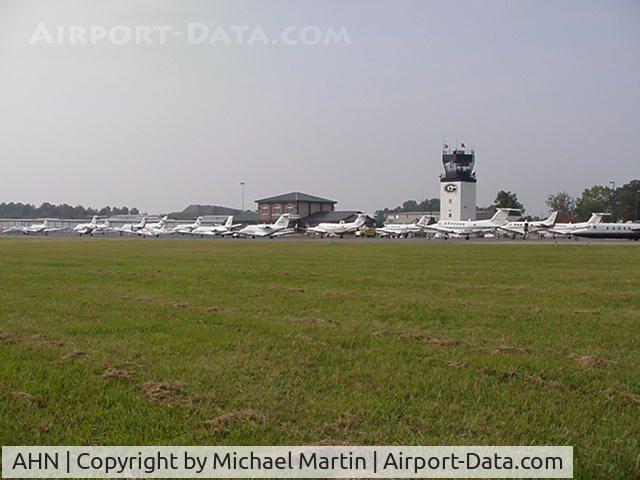 Athens/ben Epps Airport (AHN) - Ben Epps Field