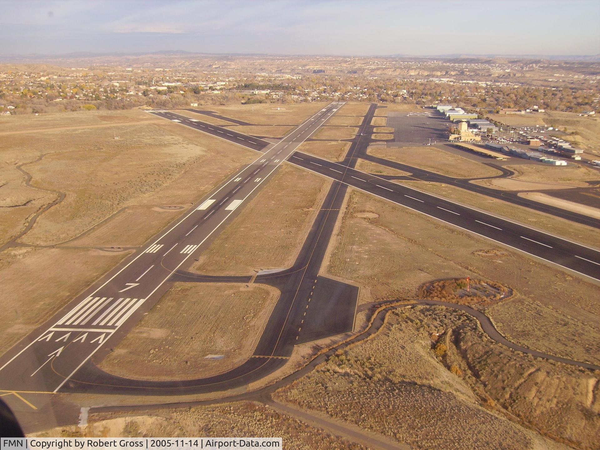Four Corners Regional Airport (FMN) - Final approach to FMN helipads