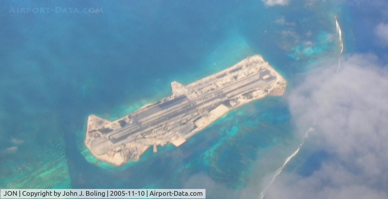 Johnston Island Airport,  United States (JON) - Johnston Island. Closed. Approx 700nm sw of HNL on R584 to Majuro