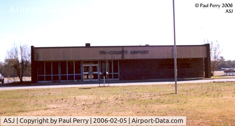 Tri-county Airport (ASJ) - The admin building, in all its glory