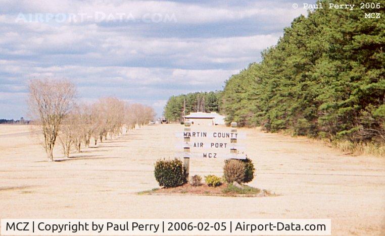 Martin County Airport (MCZ) - Welcome sign at the old entrance to the airport
