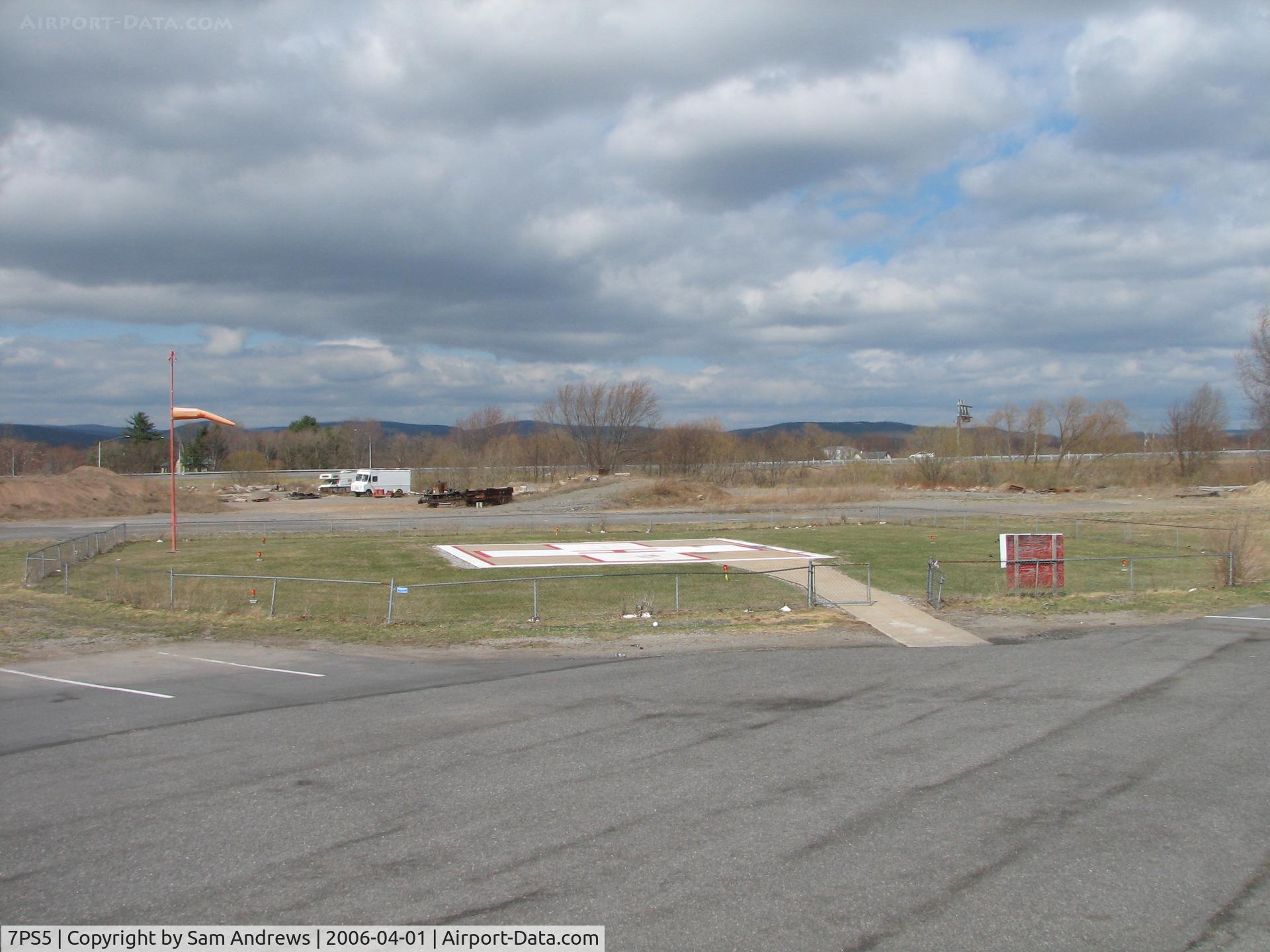 Muncy Valley Hospital Heliport (7PS5) - This is all there is to it.