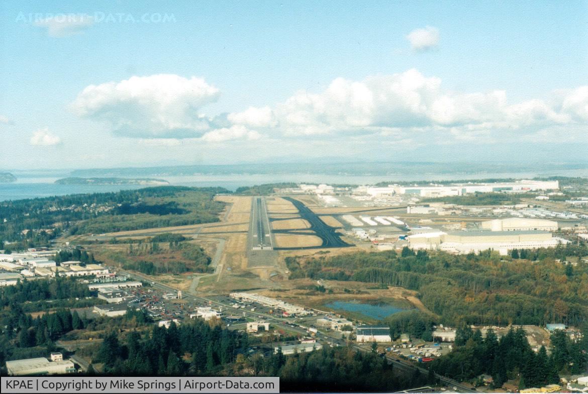 Snohomish County (paine Fld) Airport (PAE) - final Paine Field WA