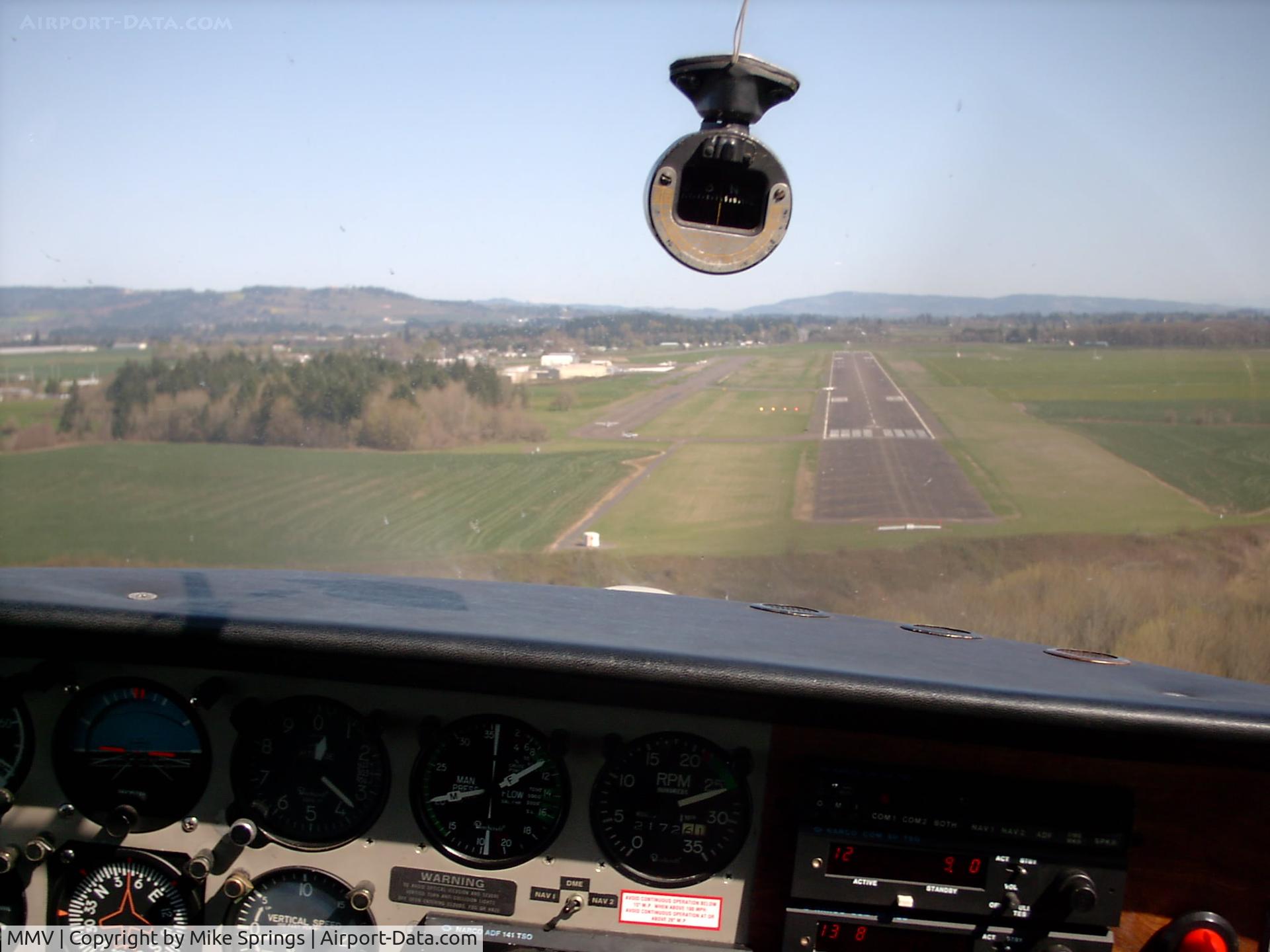 Mc Minnville Municipal Airport (MMV) - final 04 mmv