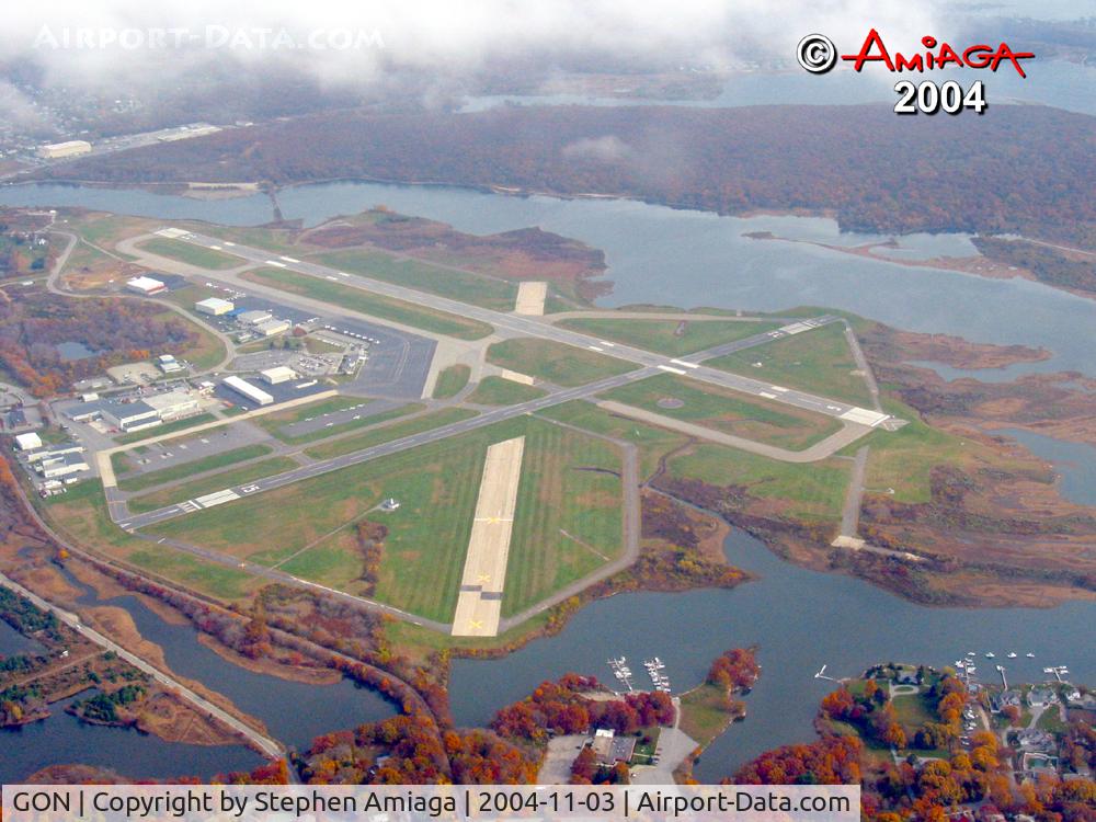 Groton-new London Airport (GON) - Looking East from about 2000'