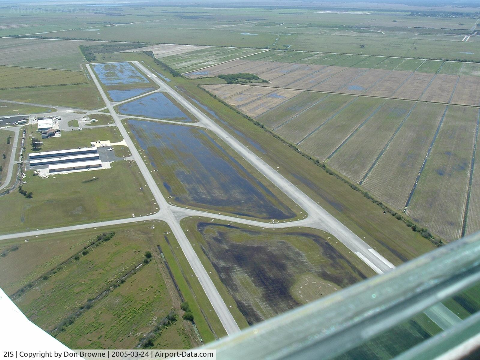 Airglades Airport (2IS) - Airglades Airport - Clewiston, Fl. aerial photograph