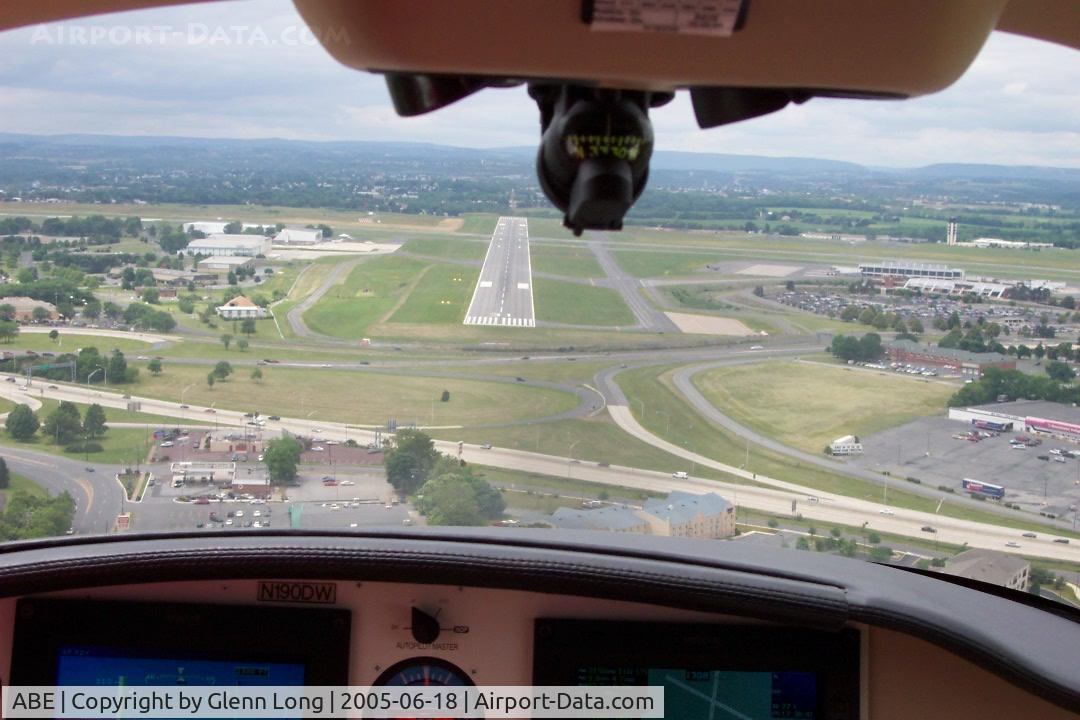Lehigh Valley International Airport (ABE) - Approach to 31 at Allentown, PA