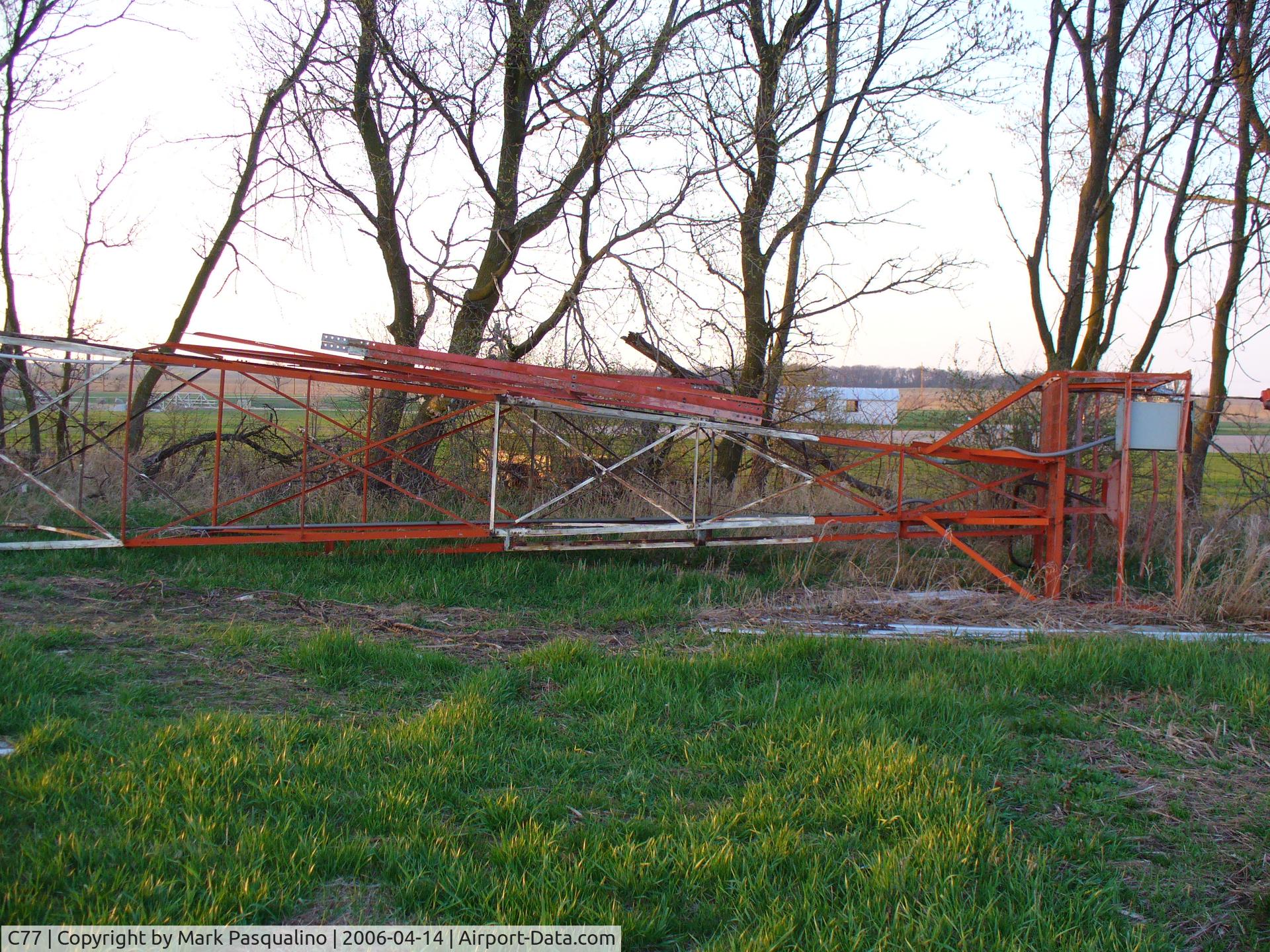 Poplar Grove Airport (C77) - Rotating beacon stand