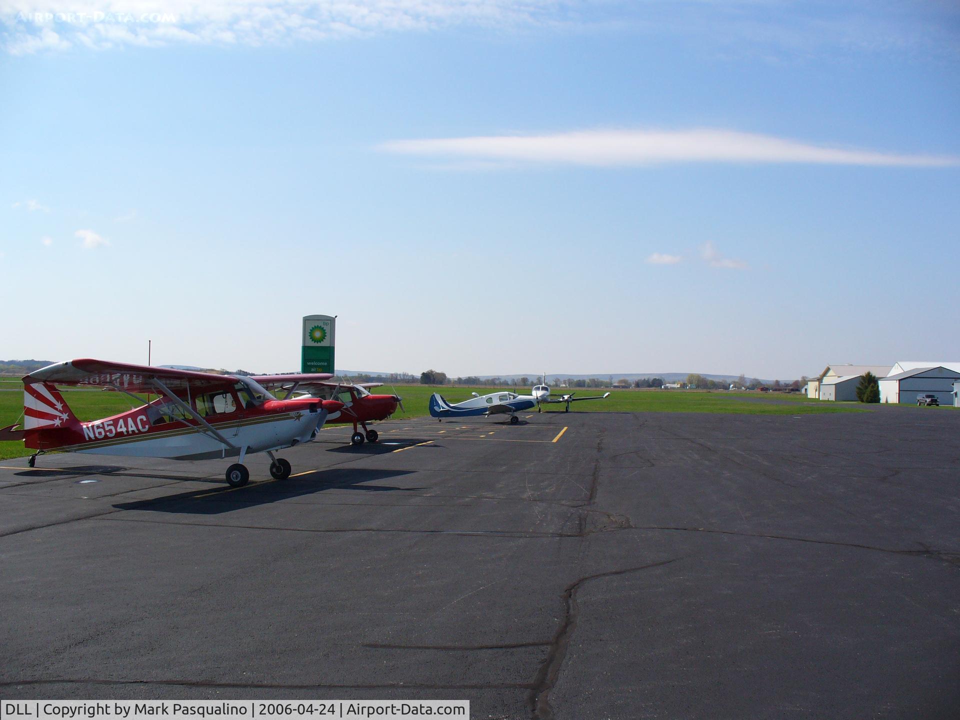 Baraboo Wisconsin Dells Airport (DLL) - Baraboo,WI