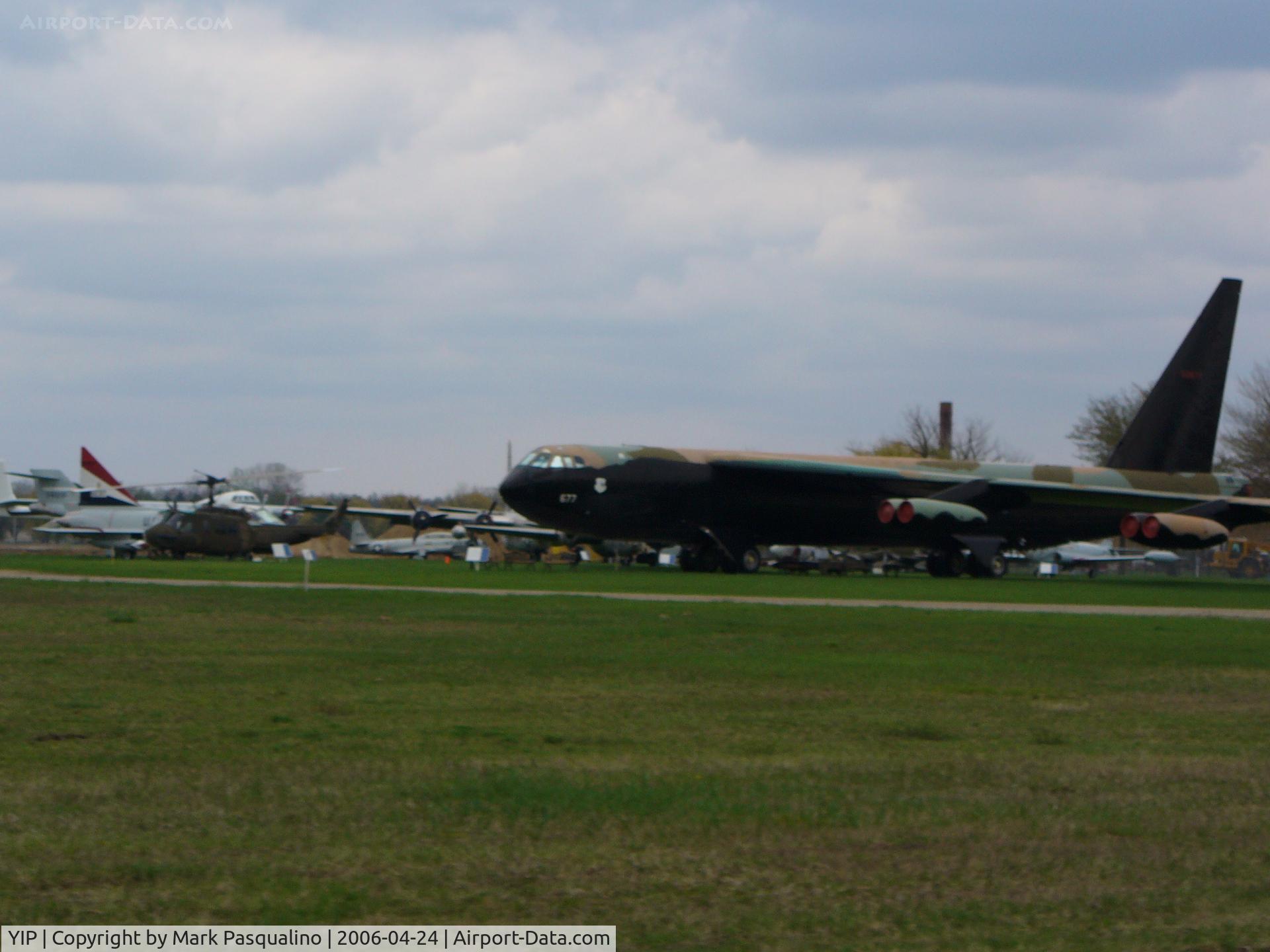 Willow Run Airport (YIP) - Air Museum