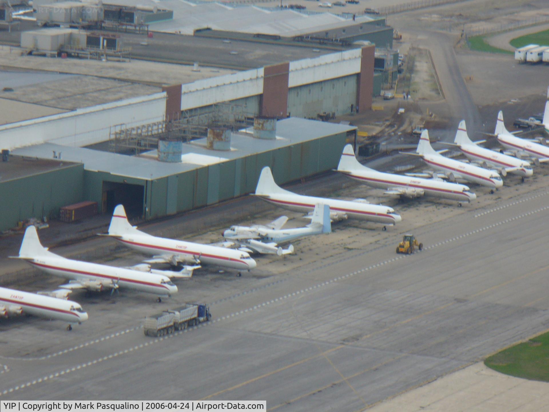 Willow Run Airport (YIP) - West Ramp