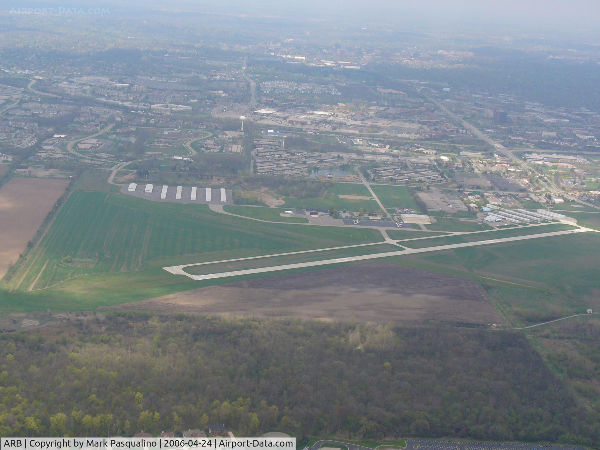 Ann Arbor Municipal Airport (ARB) - Ann Arbor, MI