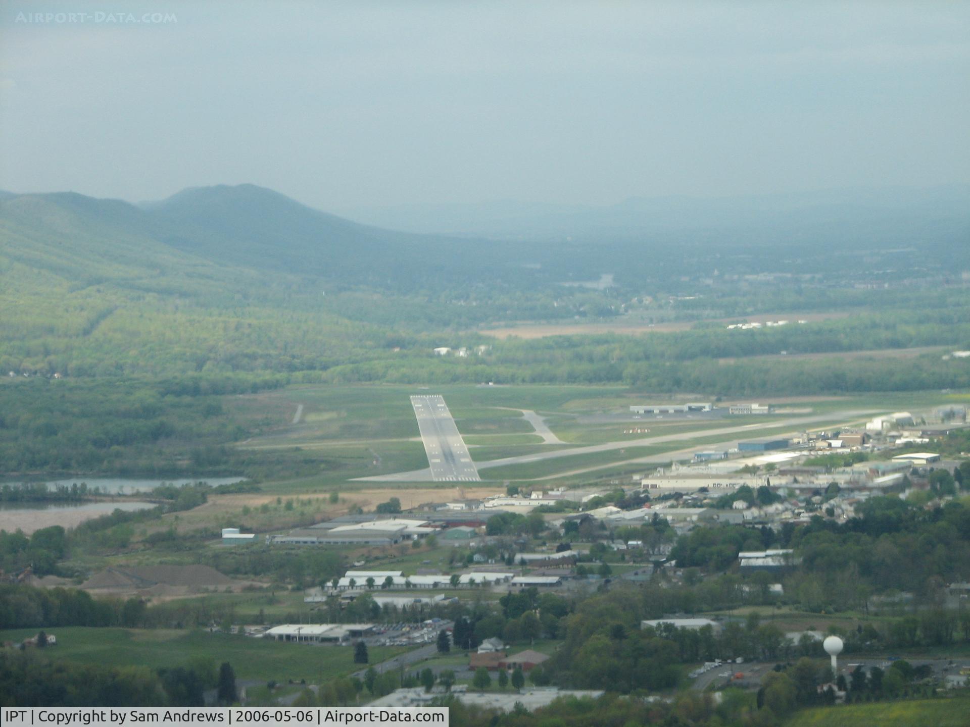 Williamsport Regional Airport (IPT) - Final for 27