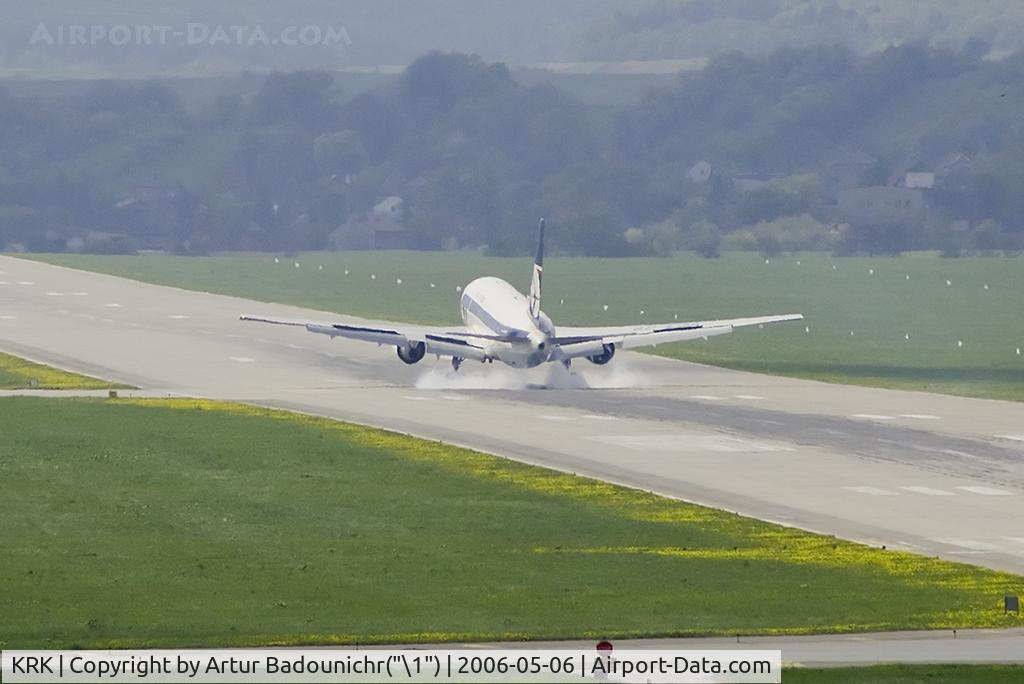 John Paul II International Airport Kraków-Balice, Kraków Poland (KRK) - rwy 25 - Boeing 767 Lot Polish Airlines landing on rwy 25