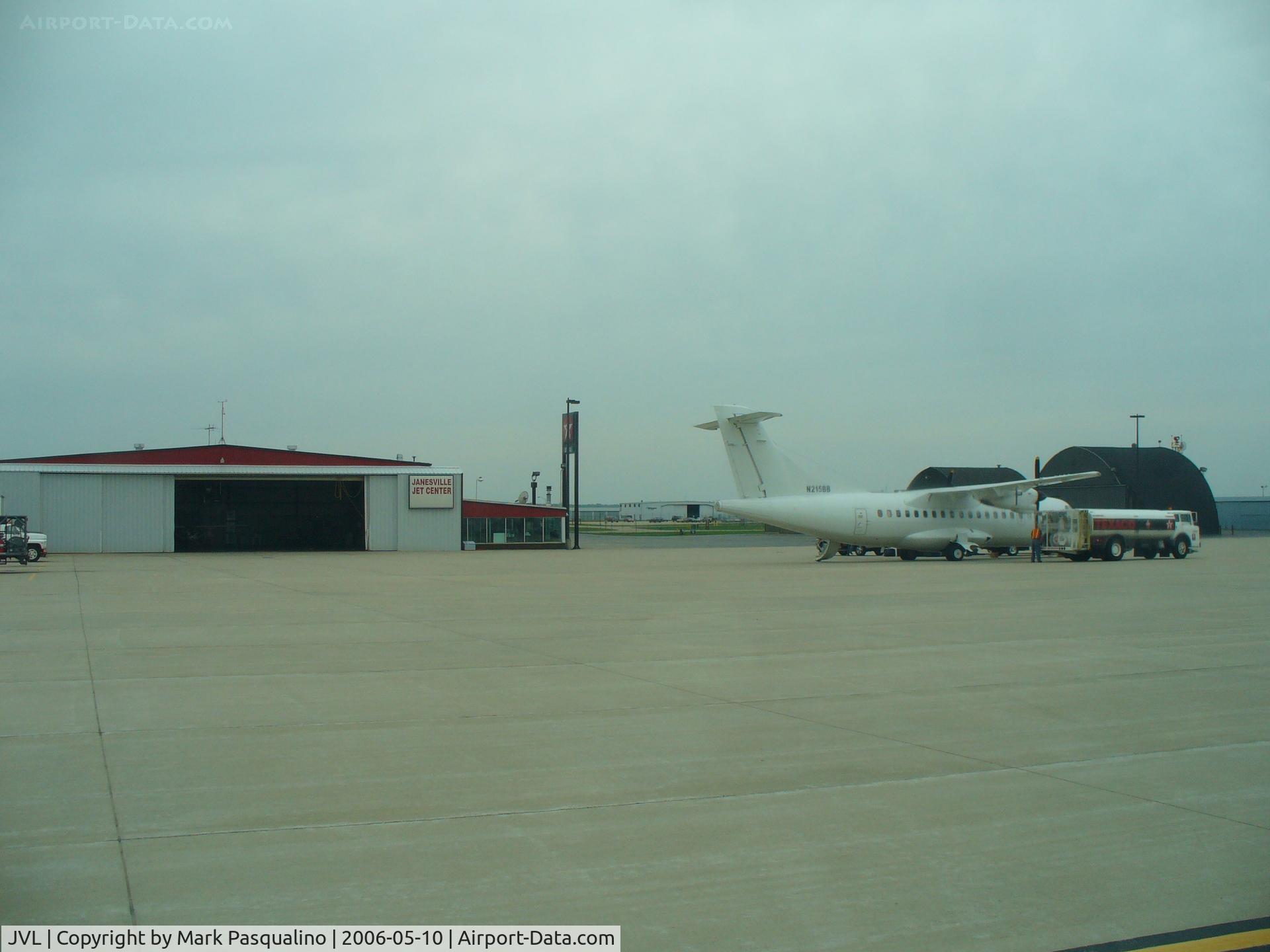 Southern Wisconsin Regional Airport (JVL) - Janesville, WI