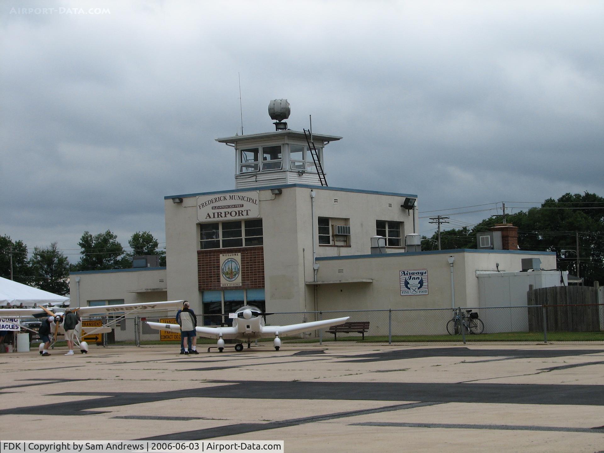 Frederick Municipal Airport (FDK) - The old tower at Frederick