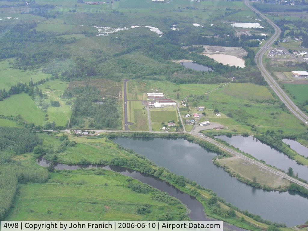 Elma Municipal Airport (4W8) - From the East