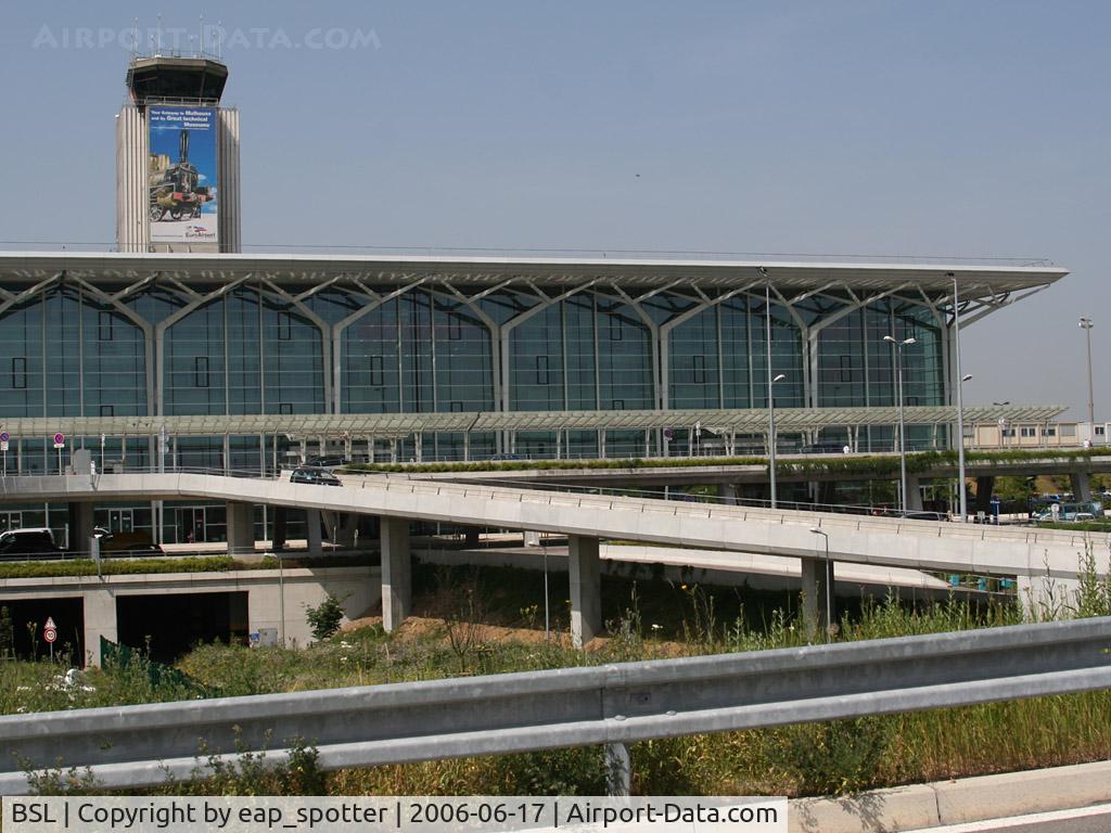 EuroAirport Basel-Mulhouse-Freiburg, Basel (Switzerland), Mulhouse (France) and Freiburg (Germany) France (BSL) - Frenchpart of Terminalbuilding