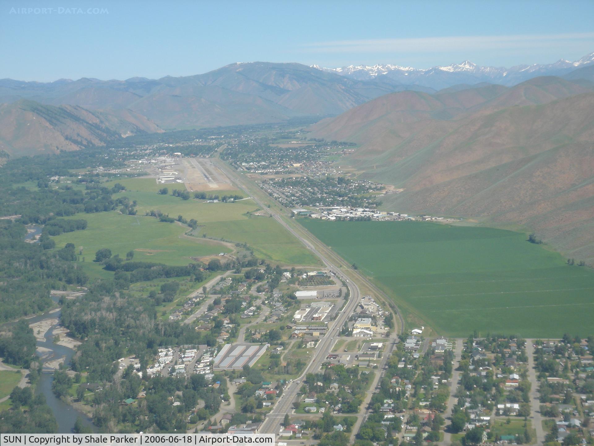 Friedman Memorial Airport (SUN) - Two mile final to RW31
