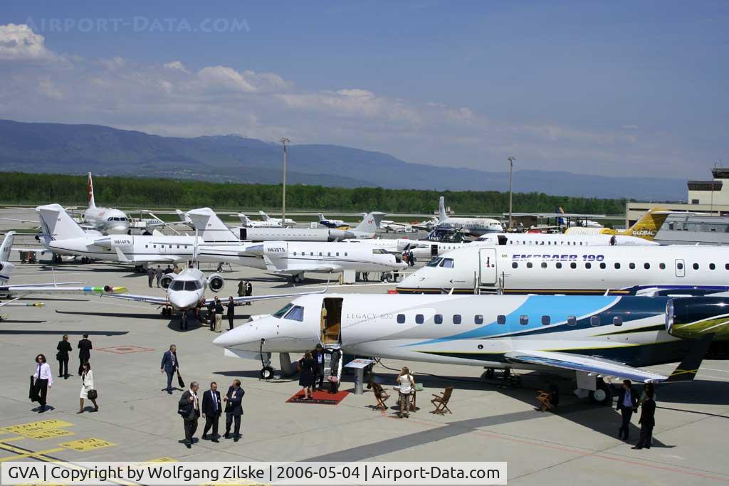 Geneva Cointrin International Airport, Geneva Switzerland (GVA) - EBACE 2006