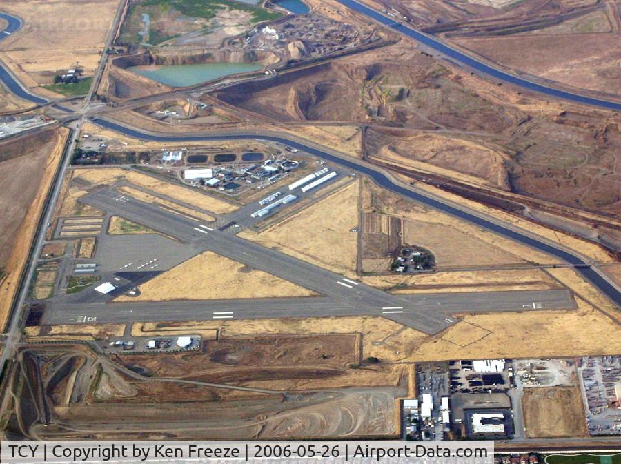 Tracy Municipal Airport (TCY) - Tracy Muni from the northeast