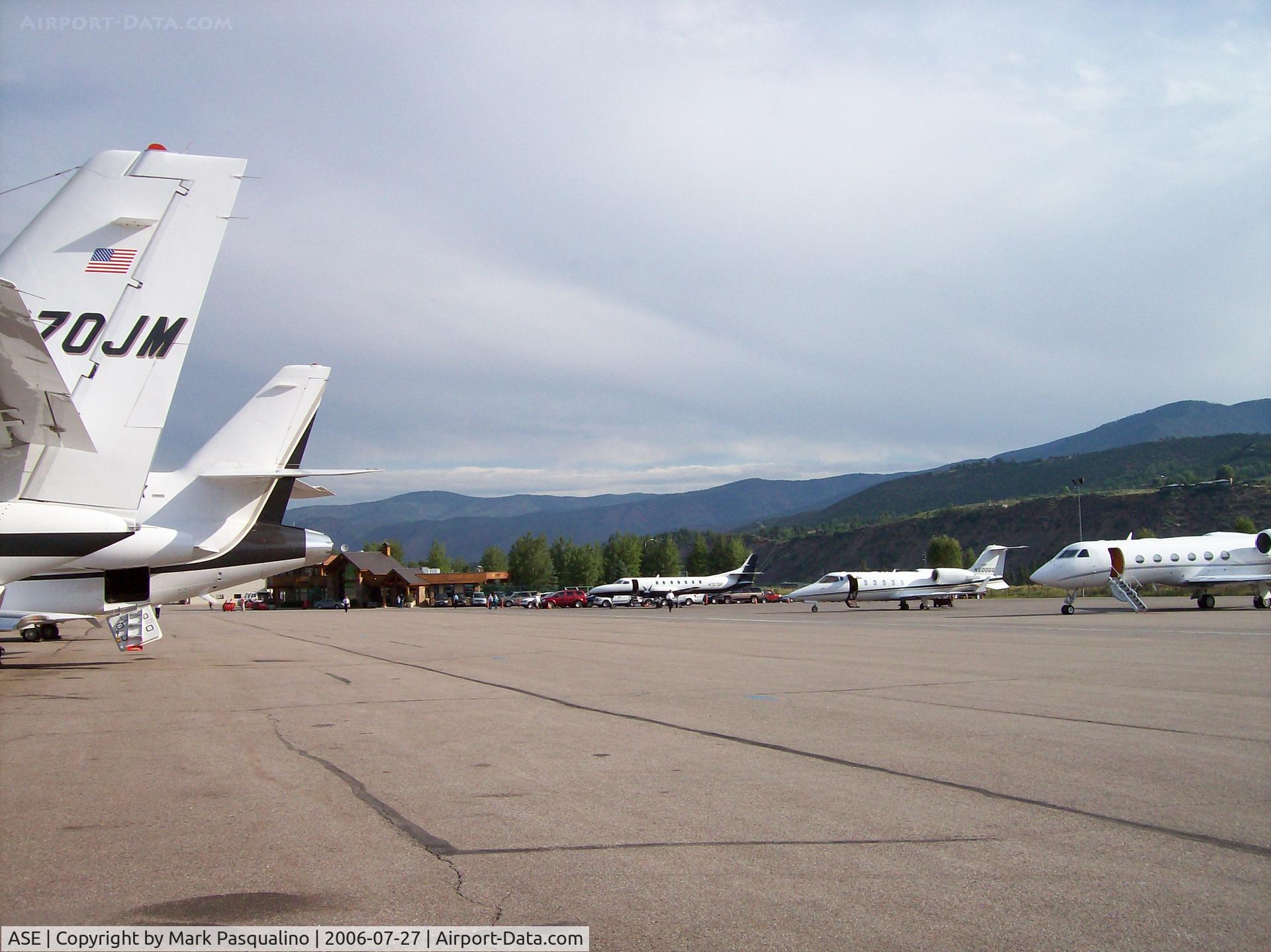Aspen-pitkin Co/sardy Field Airport (ASE) - General Aviation Ramp
