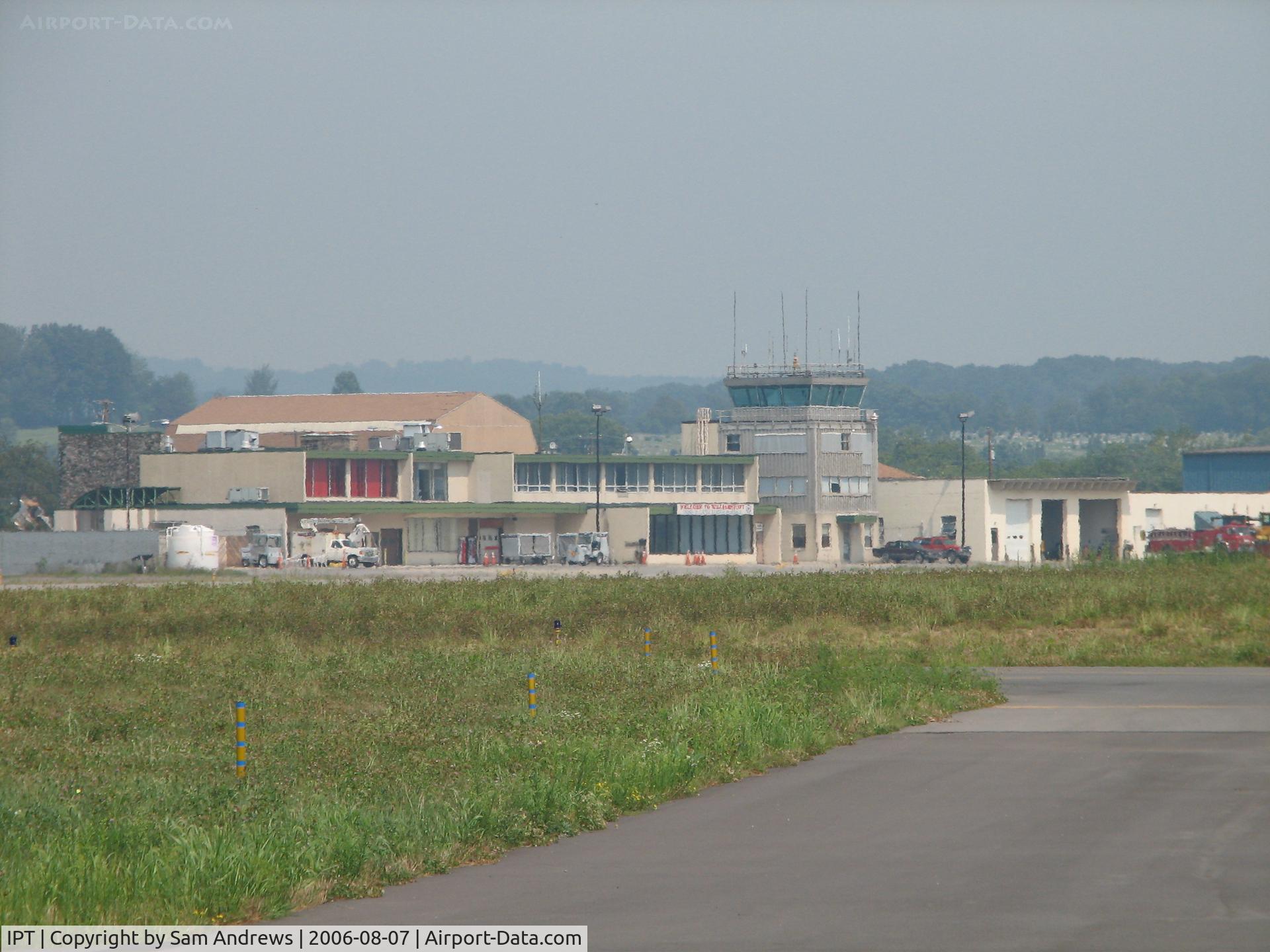 Williamsport Regional Airport (IPT) - A better picture of the terminal, tower and awesome restaurant.