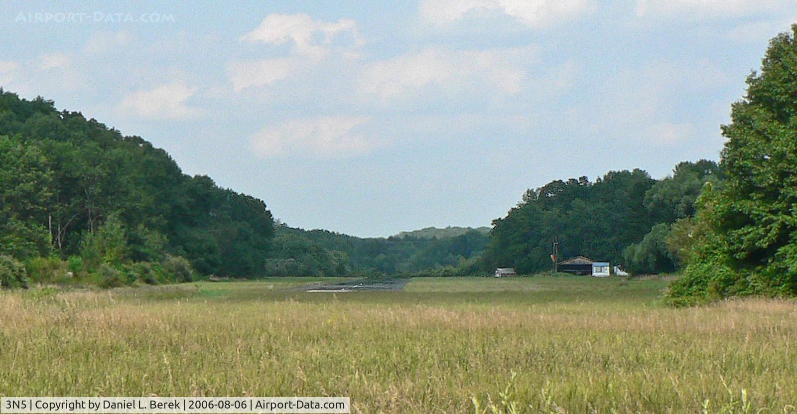 3N5 Airport - Newton Airport is a tiny field just south of Newton, NJ.