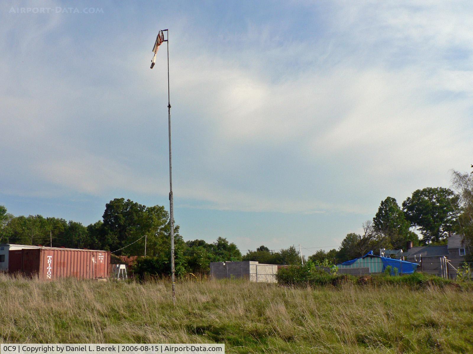 0C9 Airport - Though the restaurant has been renovated, this heliport does not seem to have been used for a long time.