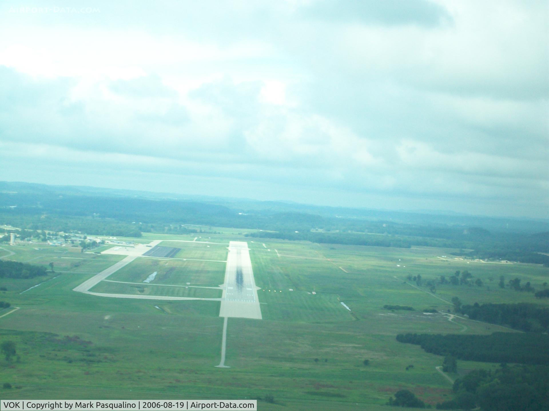 Volk Field Airport (VOK) - Final approach Runway 27