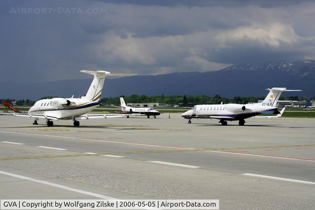 Geneva Cointrin International Airport, Geneva Switzerland (GVA) - visitors