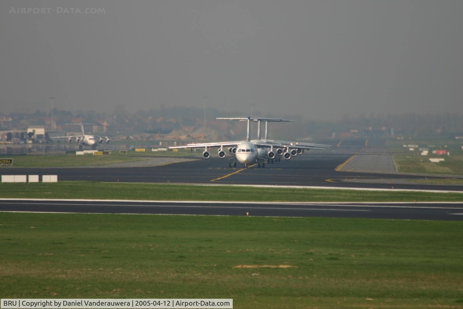 Brussels Airport, Brussels / Zaventem   Belgium (BRU) - SNBA AVRO RJ taxiing to takeoff on rwy 25R