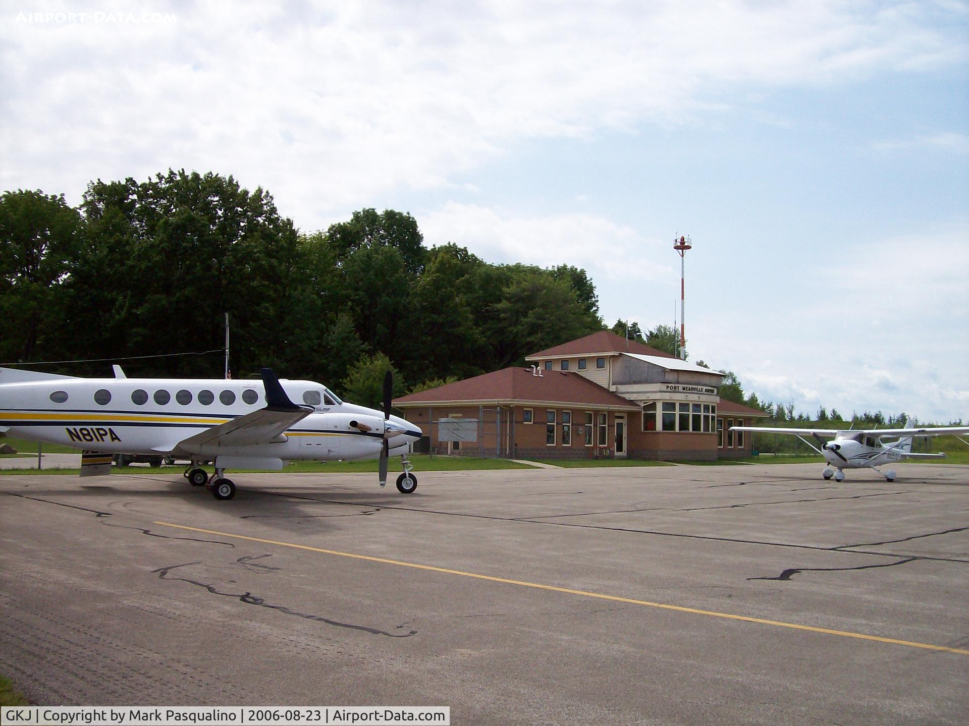 Port Meadville Airport (GKJ) - Main Terminal