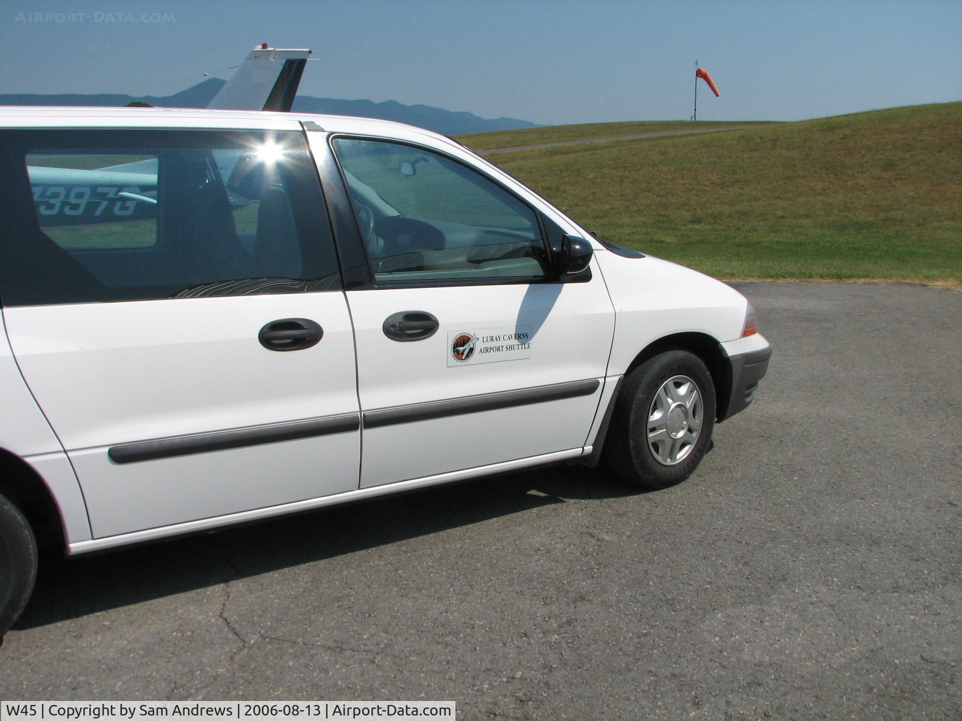 W45 Airport - The very accommodating airport shuttle.  They will run you up to the caverns free of charge.  Very nice.