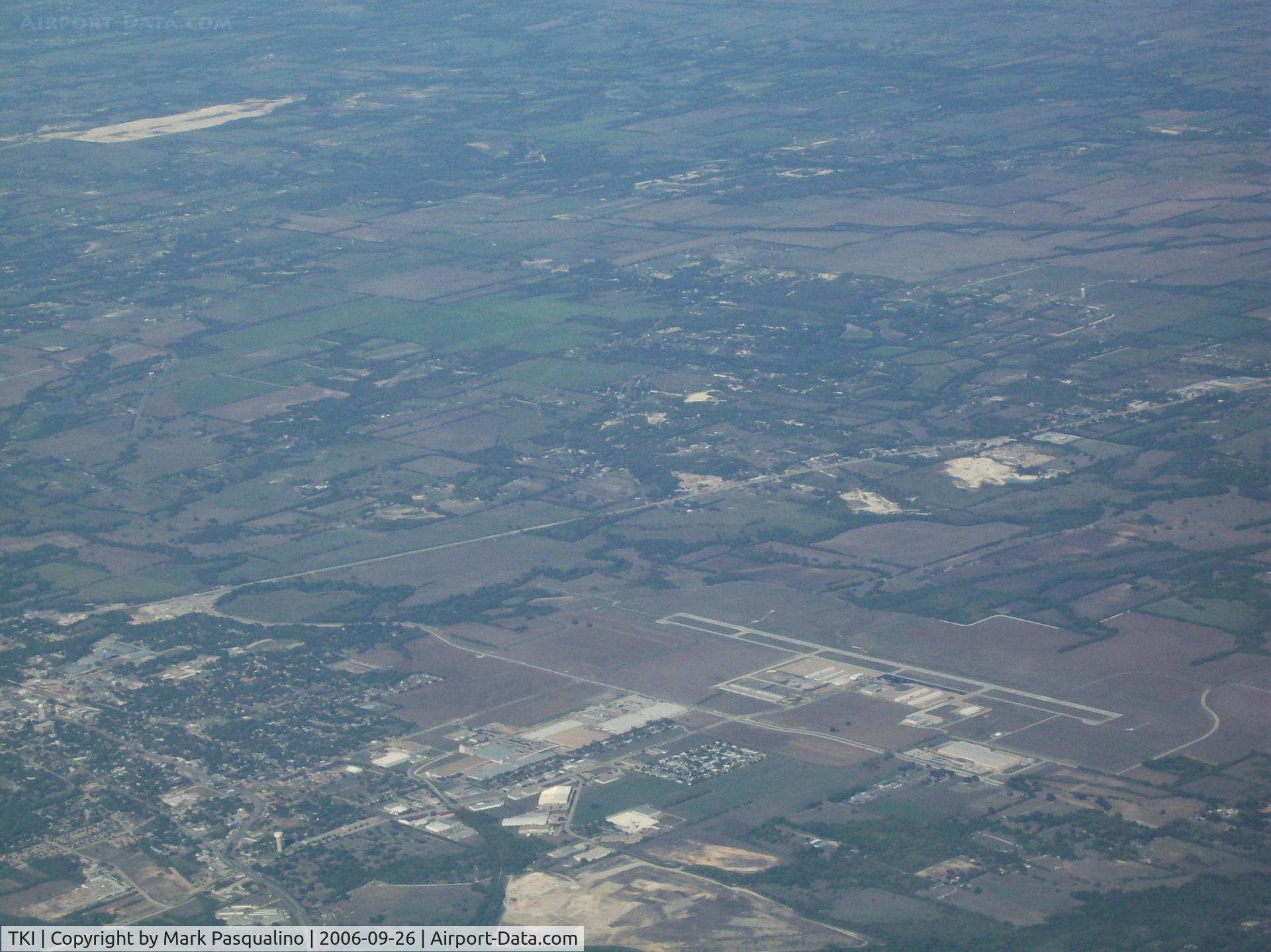 Collin County Regional At Mc Kinney Airport (TKI) - Mc Kinney, TX