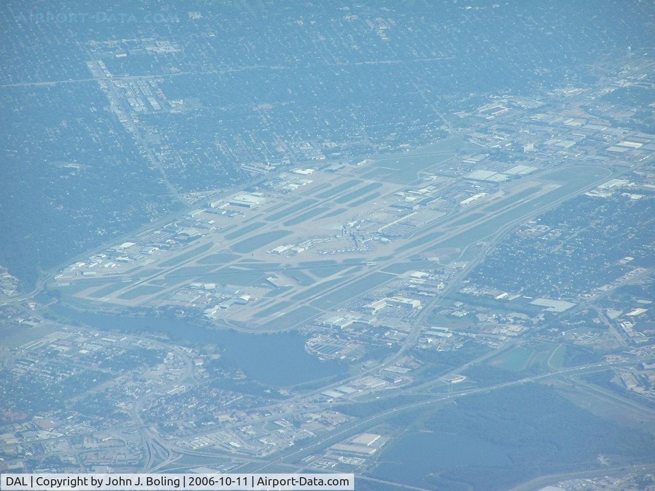 Dallas Love Field Airport (DAL) - Dallas Love Field