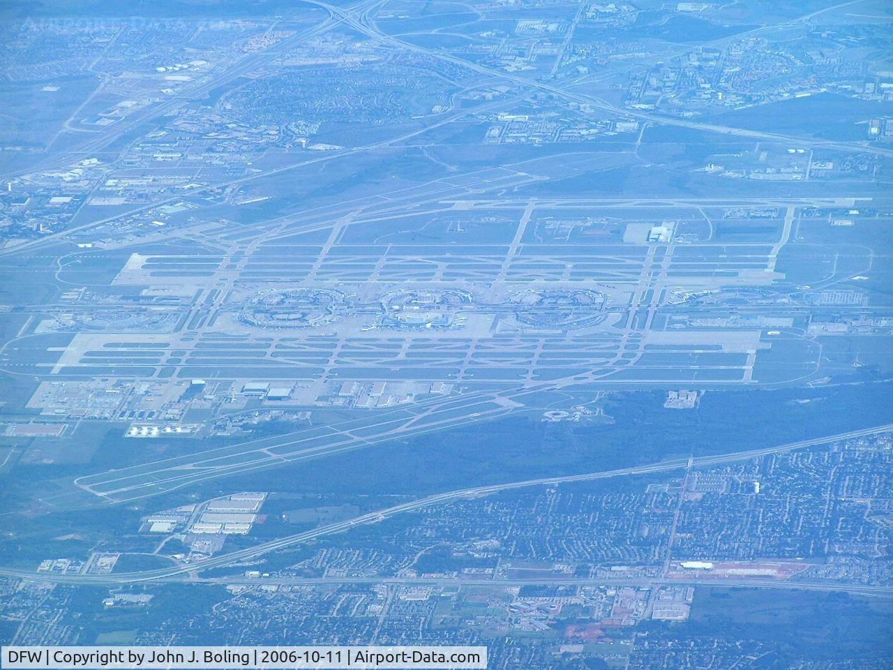 Dallas/fort Worth International Airport (DFW) - Dallas-Fort Worth International Airport