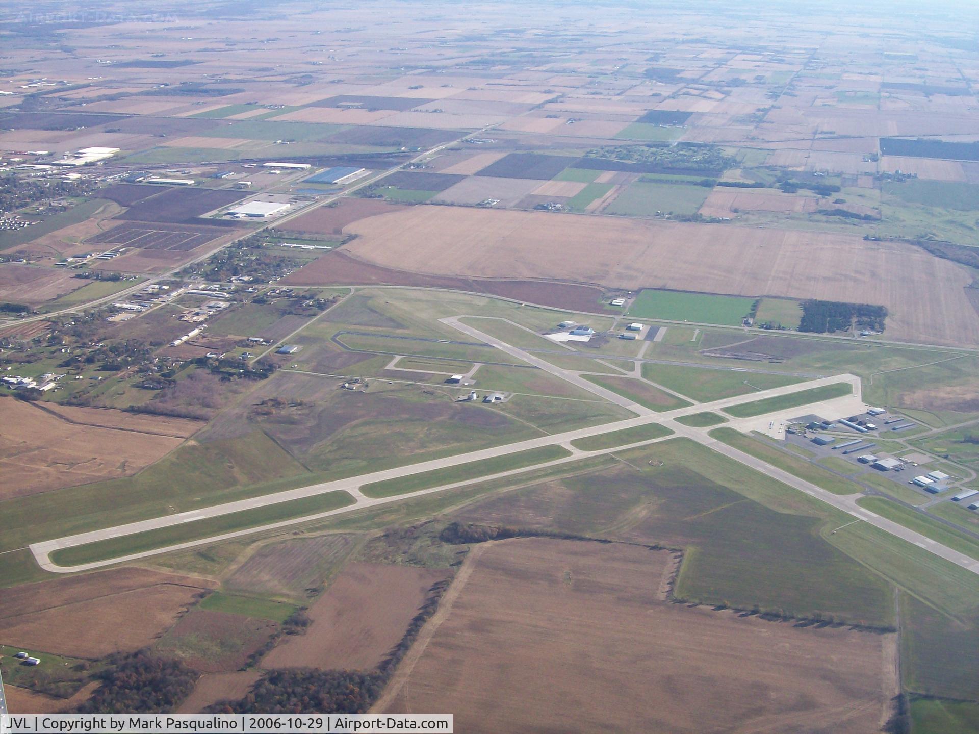 Southern Wisconsin Regional Airport (JVL) - Janesville, WI