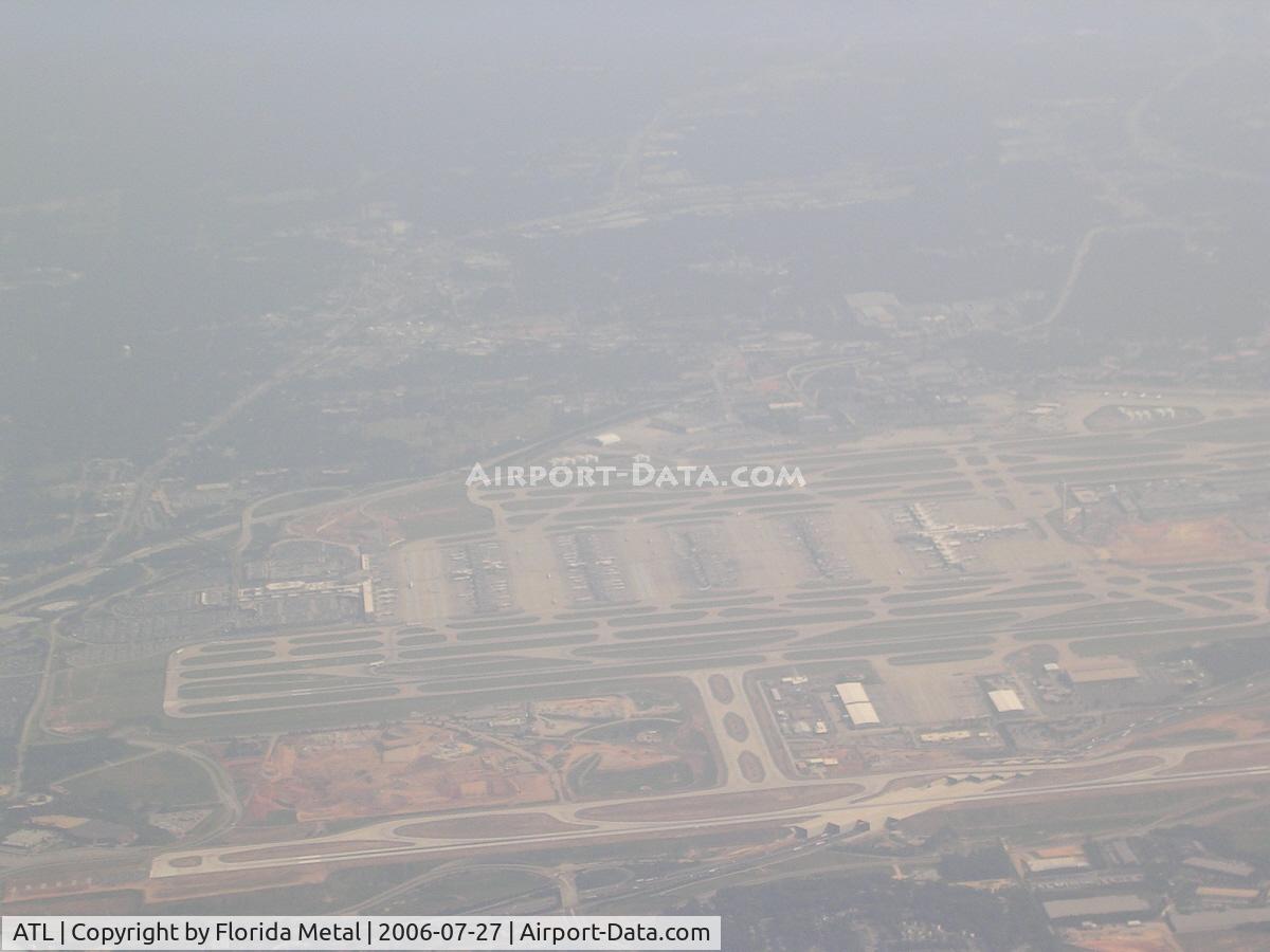 Hartsfield - Jackson Atlanta International Airport (ATL) - Downwind to ATL